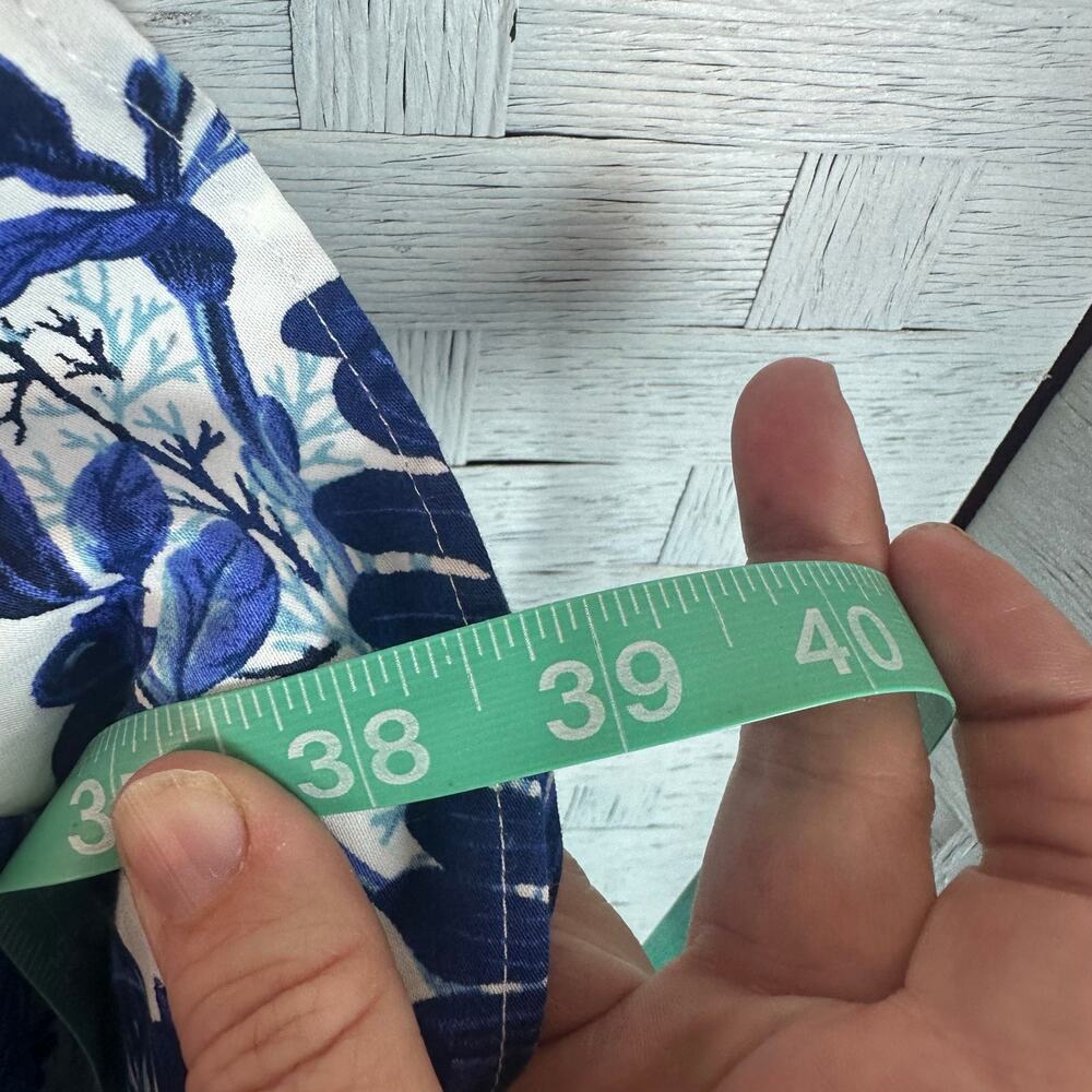 Talbots tropical sleeveless dress ruffle hem blue & white body Khan travel ￼ - Picture 12 of 14